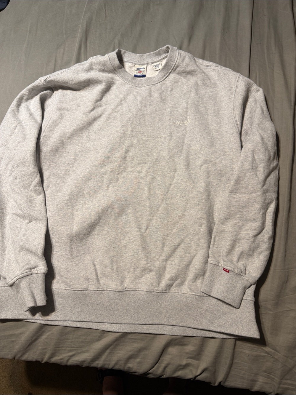 Levi's Men's Light Gray Crewneck Sweatshirt - Small Logo 2x